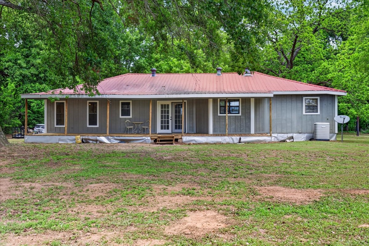 325 Lincoln Street Trinidad TX 75163