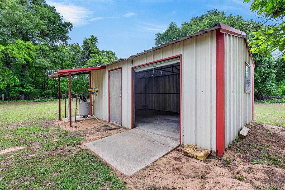 325 Lincoln Street Trinidad TX 75163