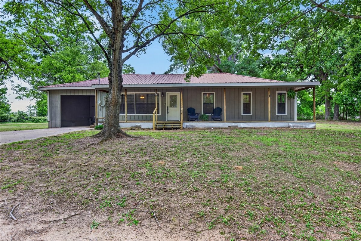 325 Lincoln Street Trinidad TX 75163