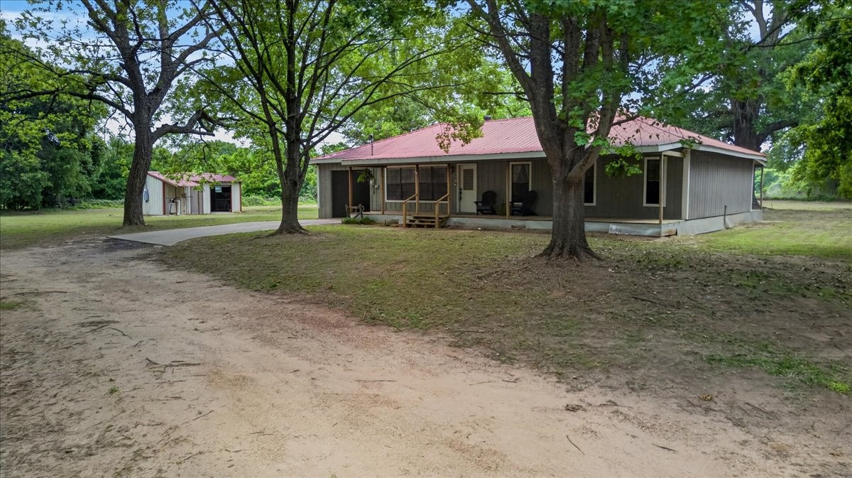 325 Lincoln Street Trinidad TX 75163
