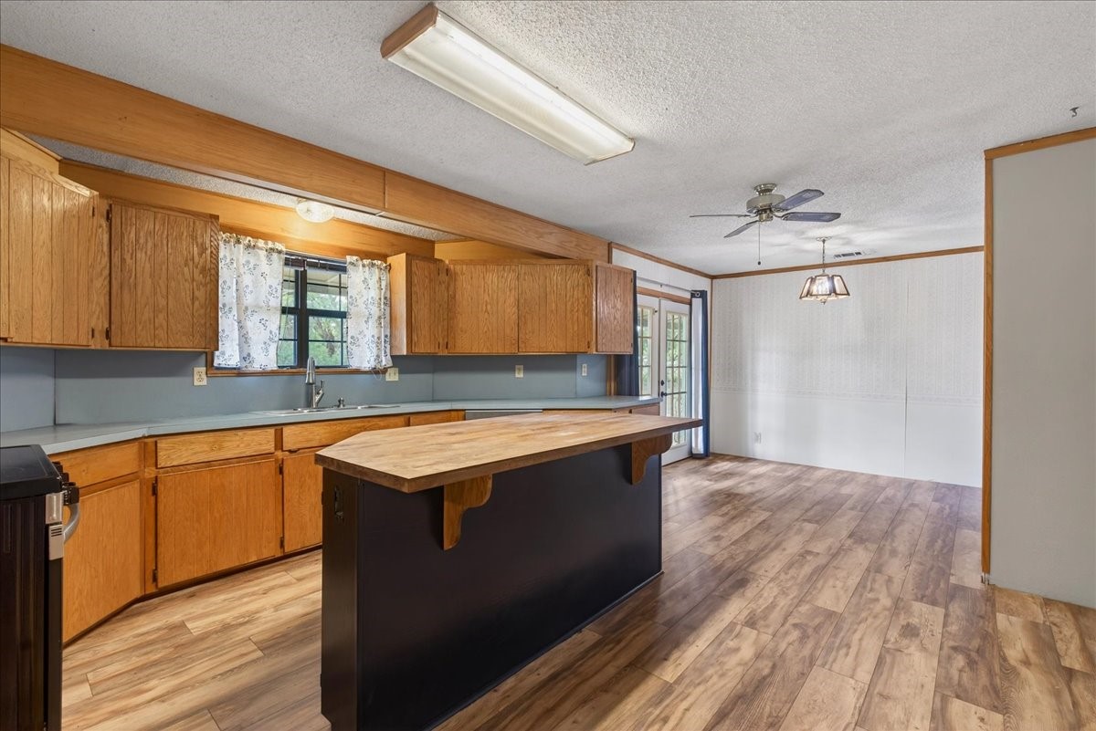 325 Lincoln Street Trinidad TX 75163