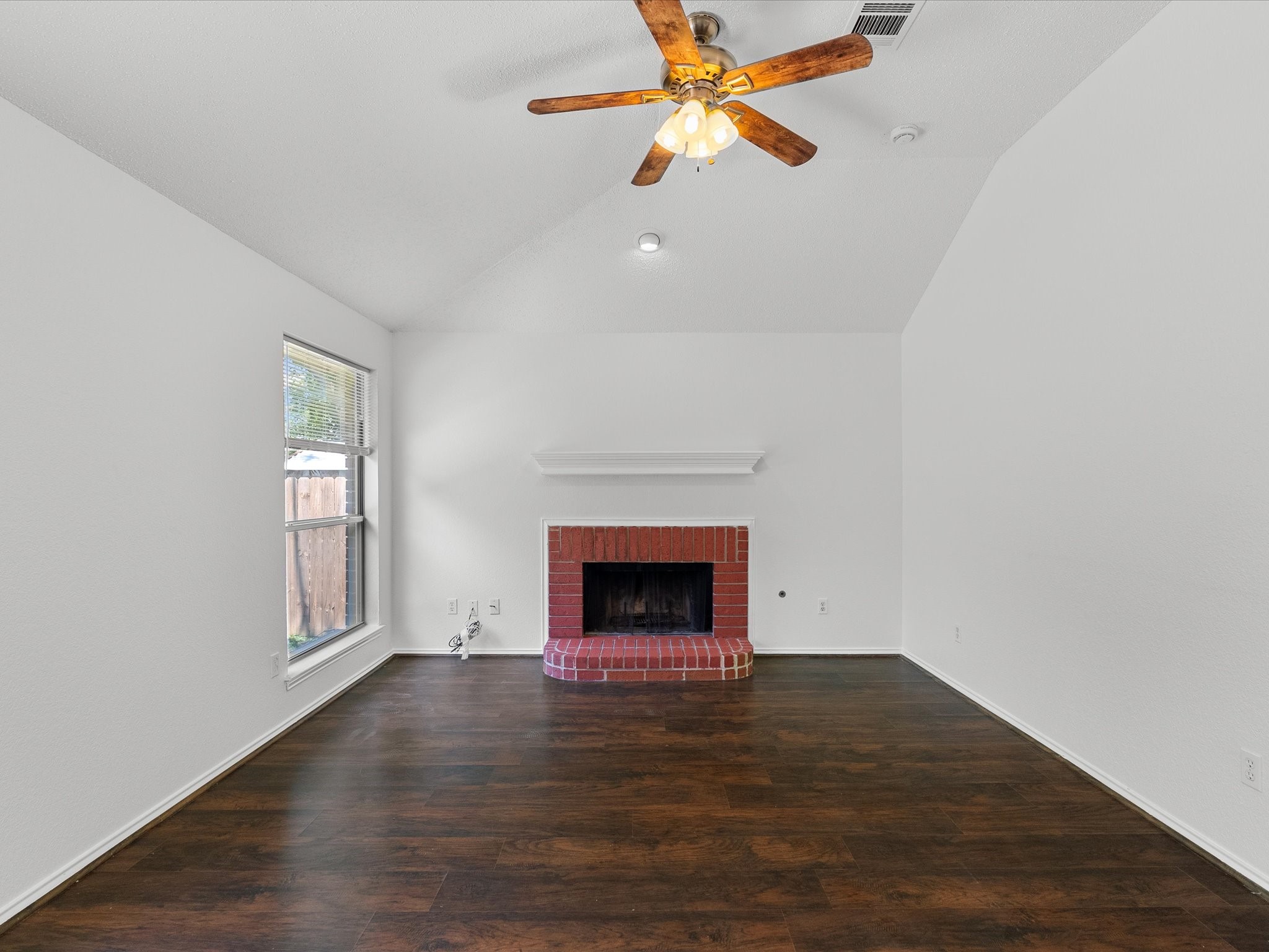 2078 Amherst Drive Lewisville TX 75067