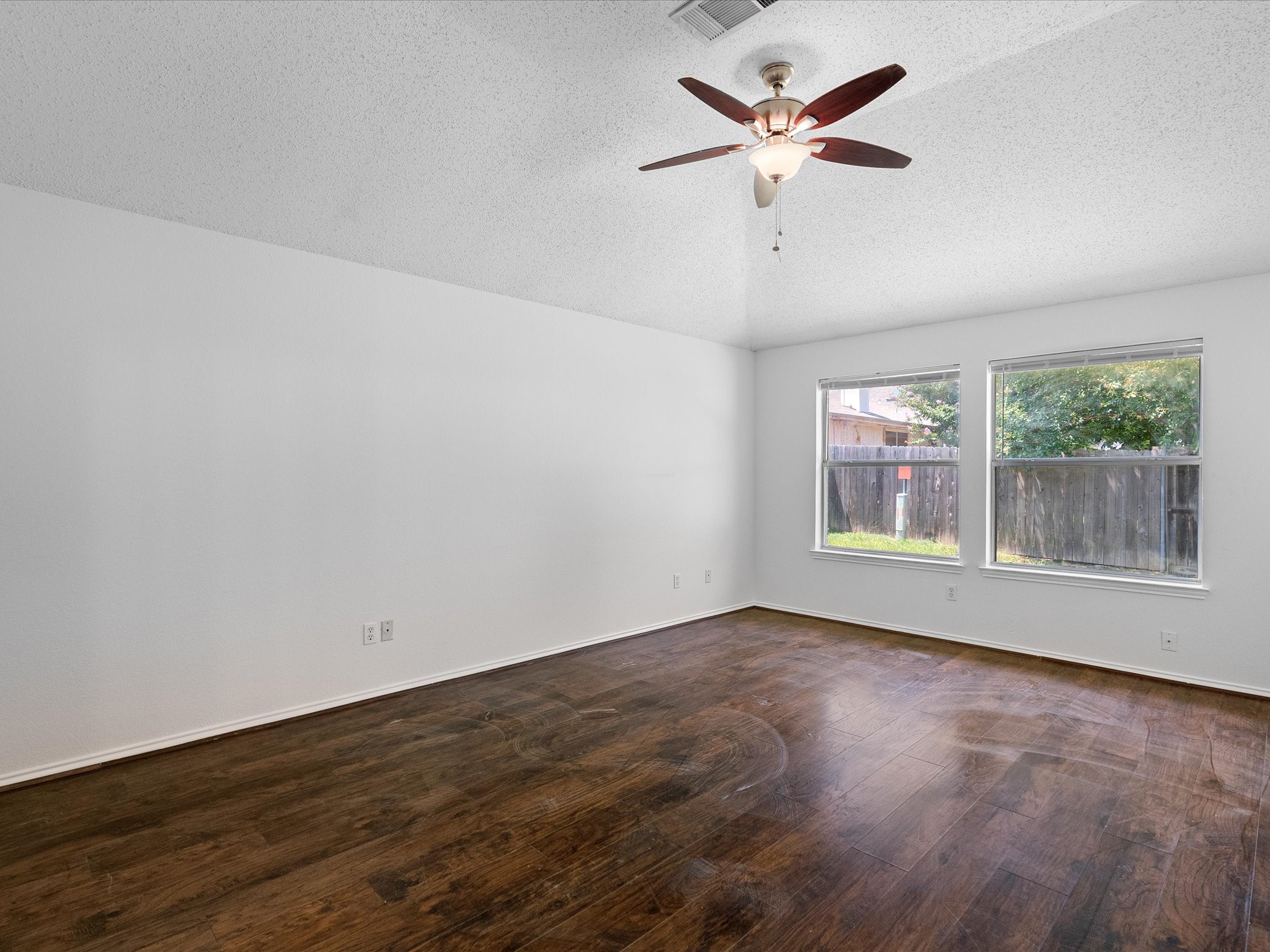2078 Amherst Drive Lewisville TX 75067