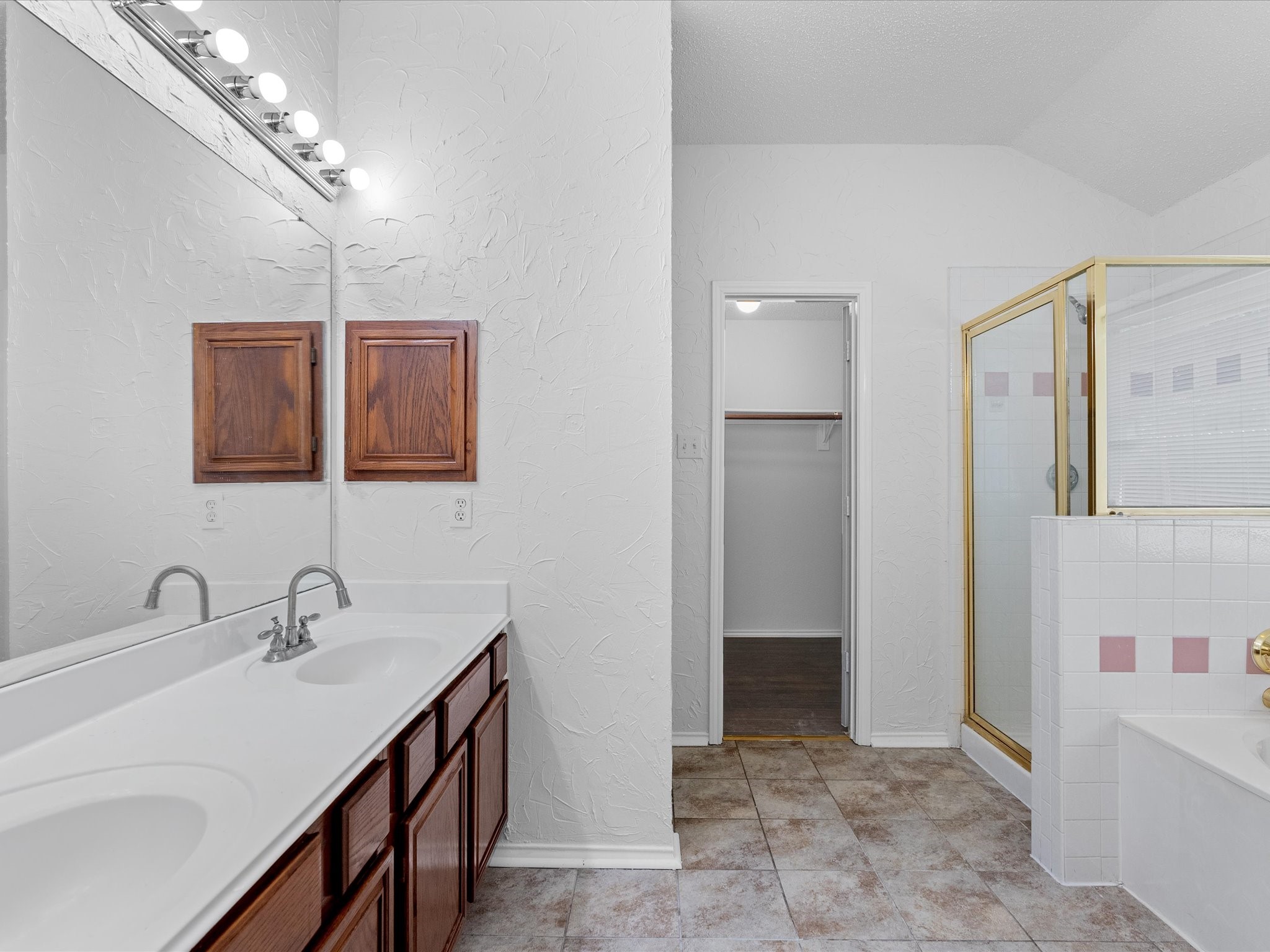 2078 Amherst Drive Lewisville TX 75067
