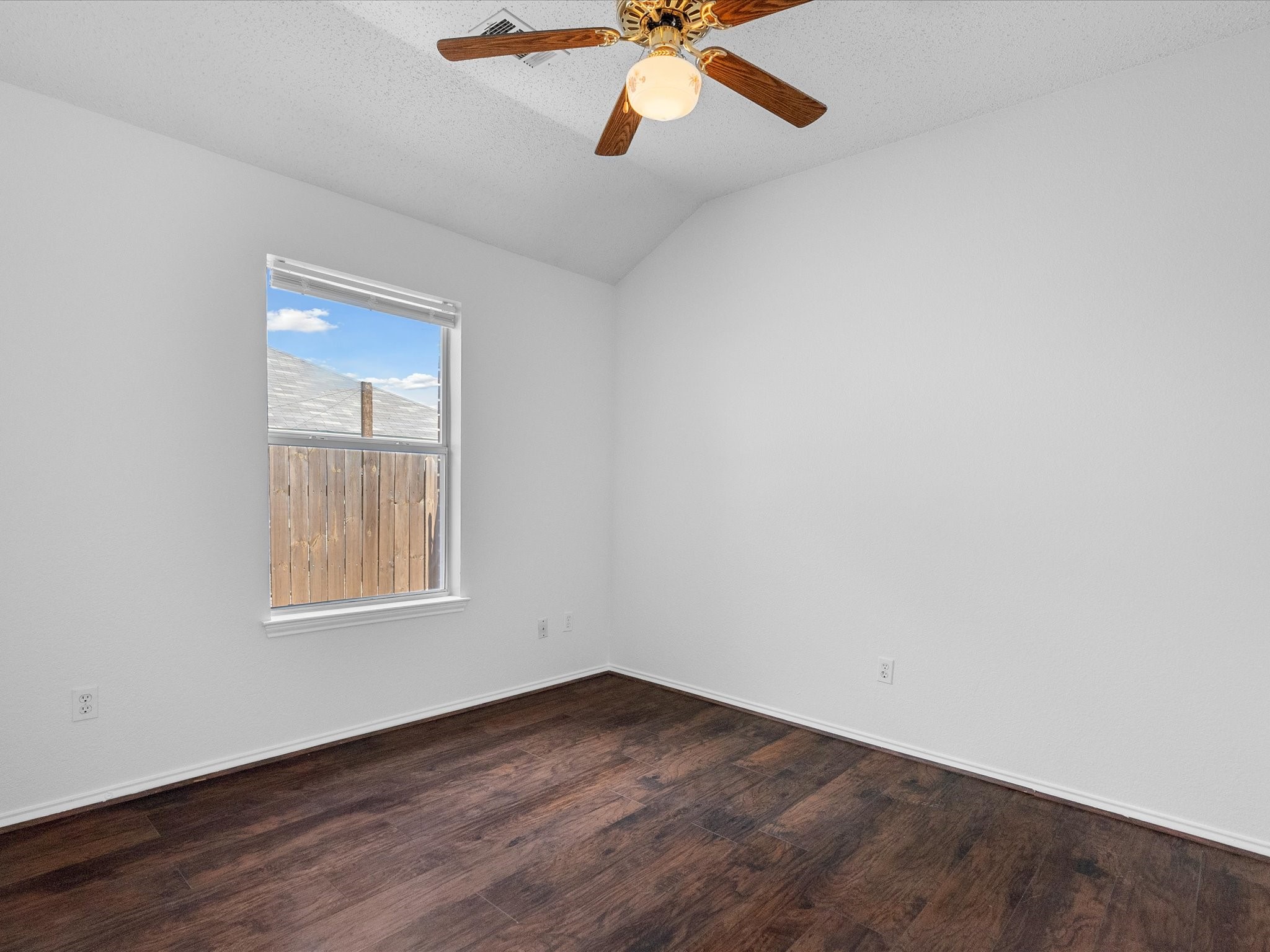 2078 Amherst Drive Lewisville TX 75067