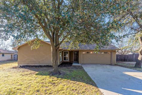 420 Ferenz Avenue Crowley TX 76036