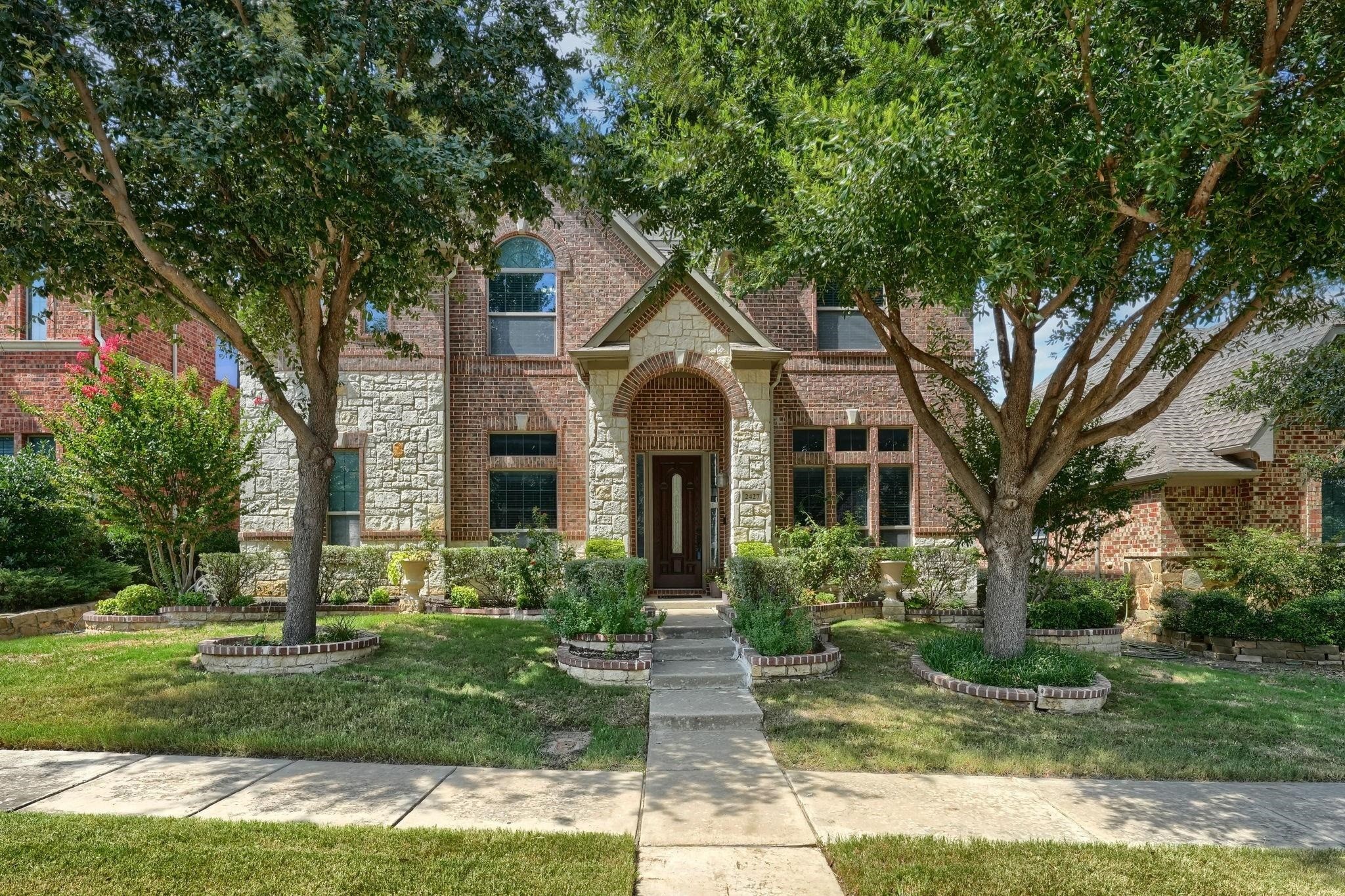 2427 Newcastle Bend Irving TX 75063