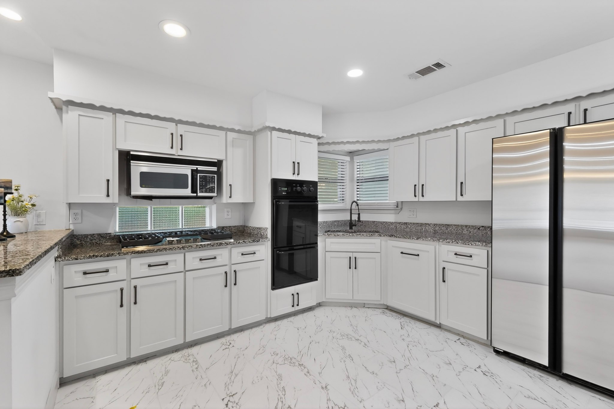 6025 Fairway Avenue Dallas TX 75227
