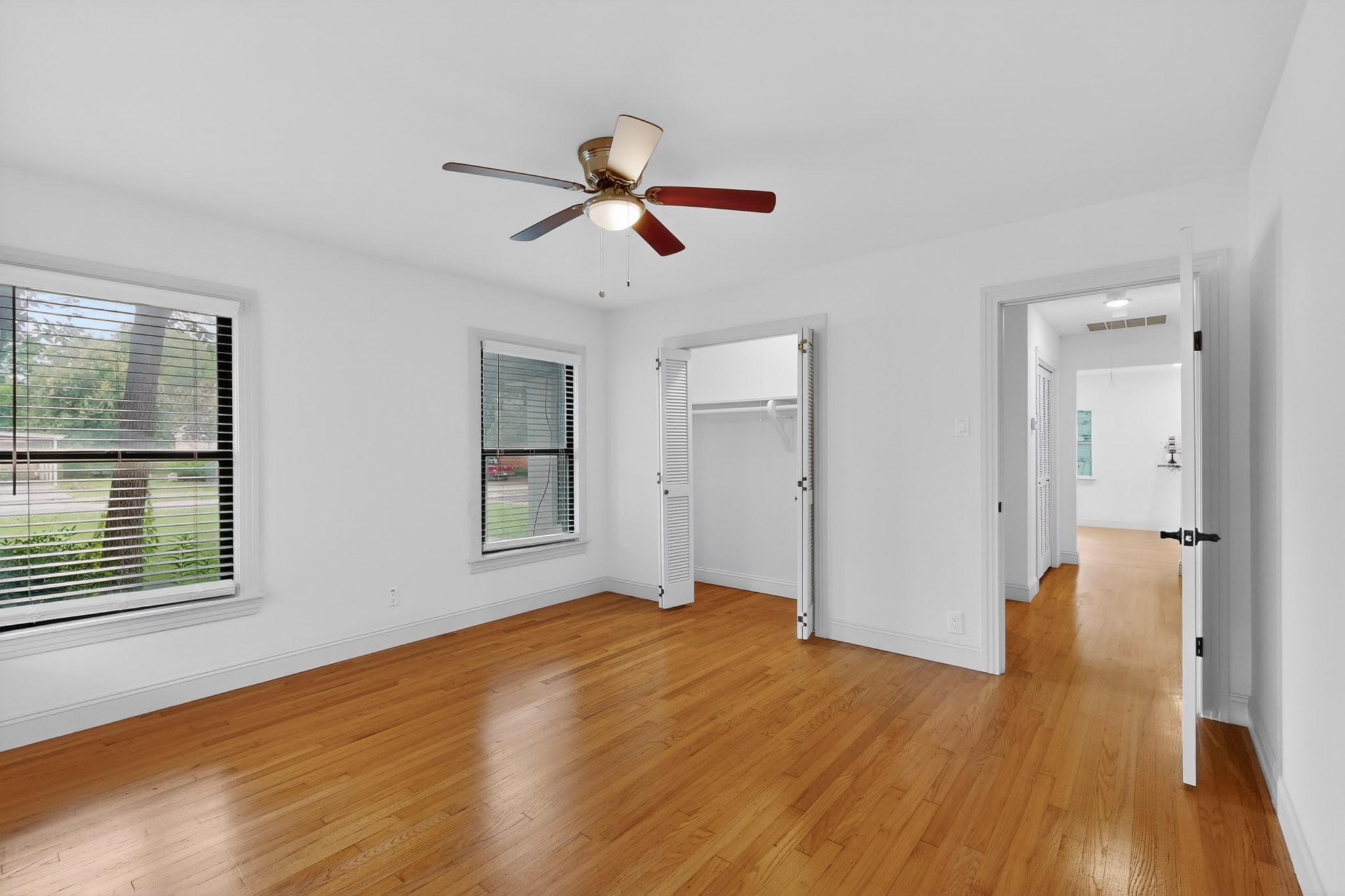 6025 Fairway Avenue Dallas TX 75227