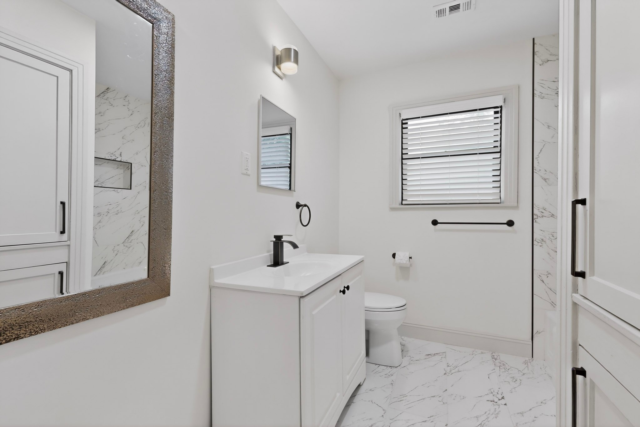 6025 Fairway Avenue Dallas TX 75227