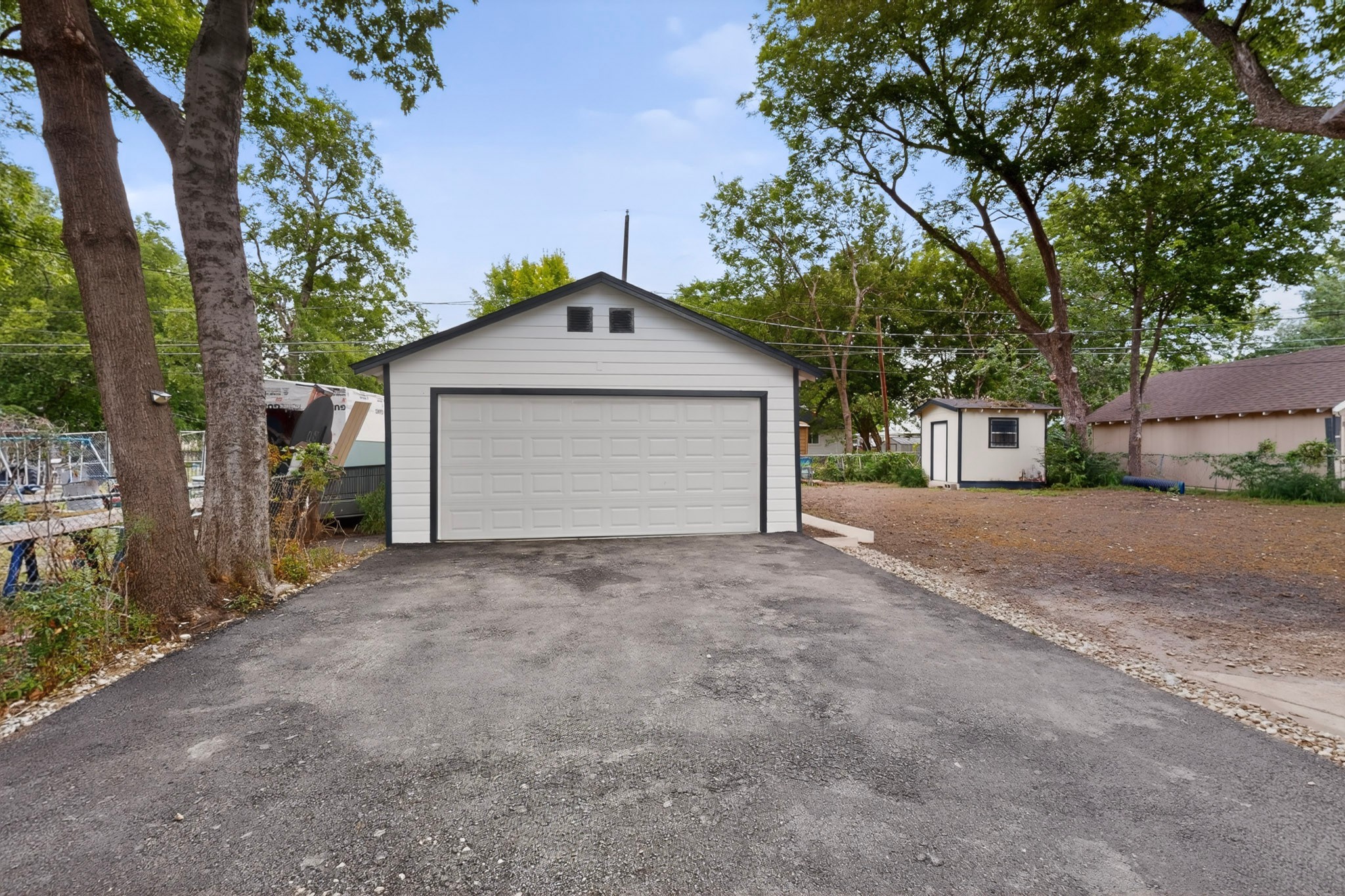 6025 Fairway Avenue Dallas TX 75227