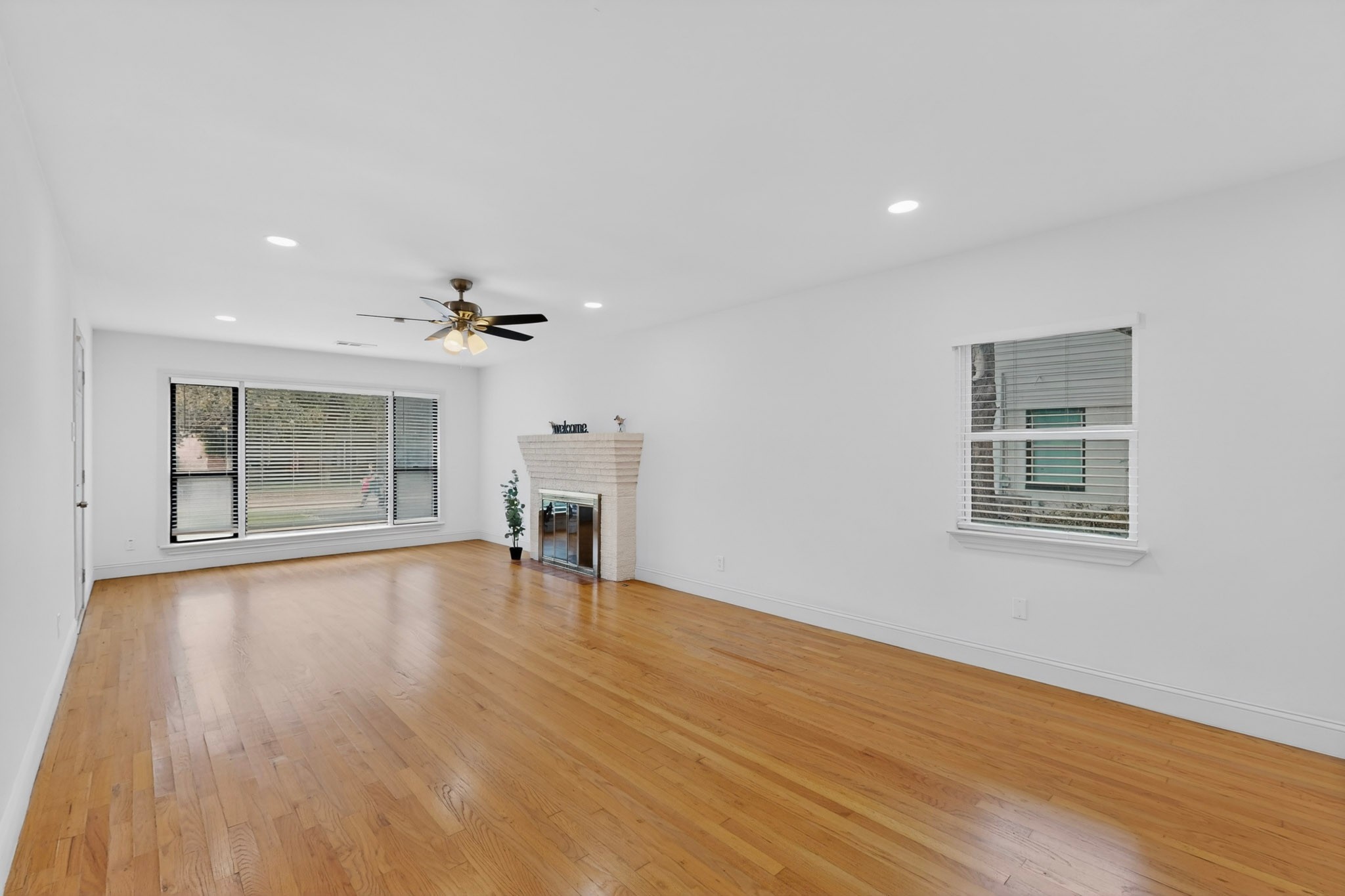 6025 Fairway Avenue Dallas TX 75227