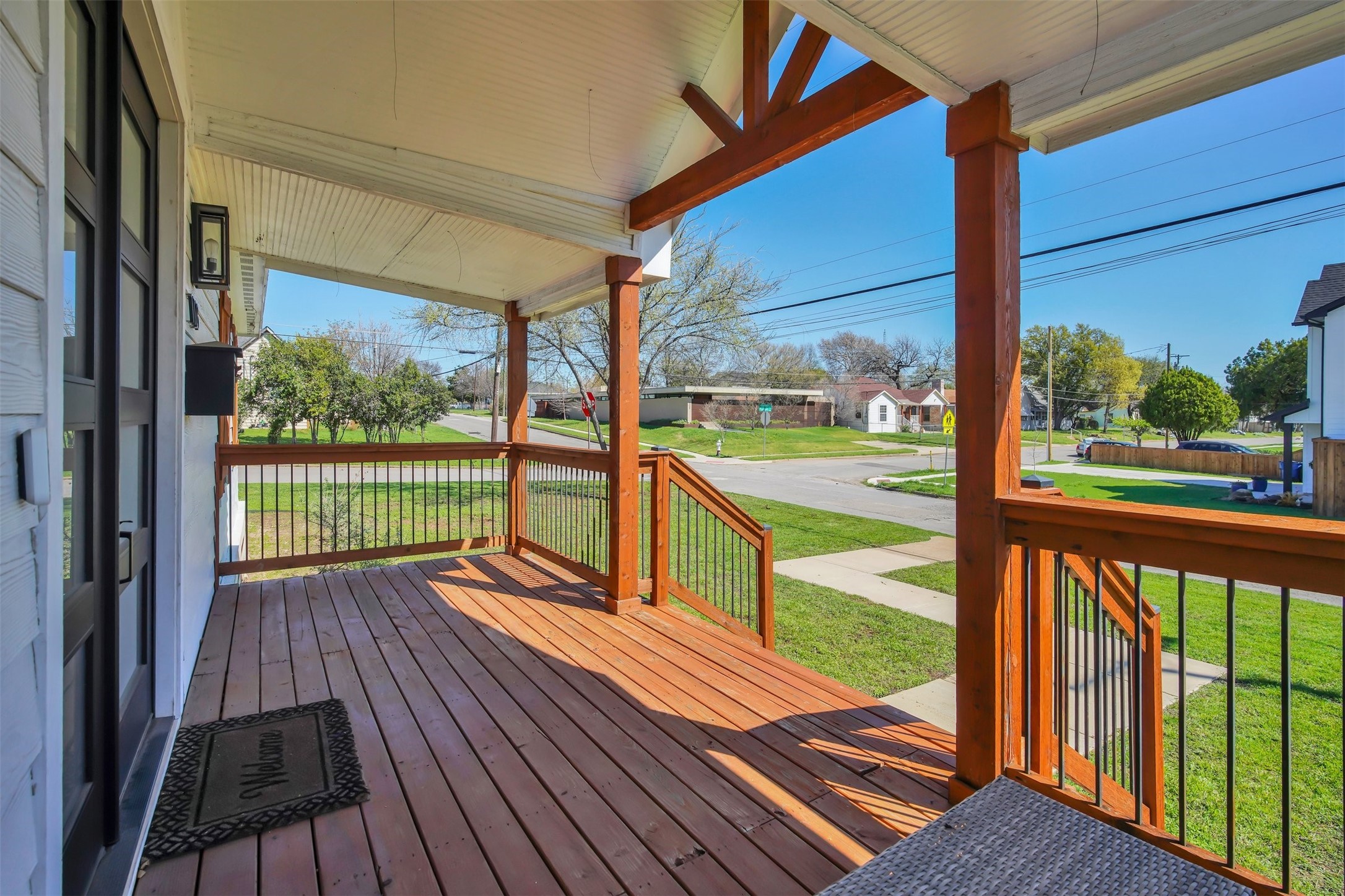 1723 N Edgefield Avenue Dallas TX 75208