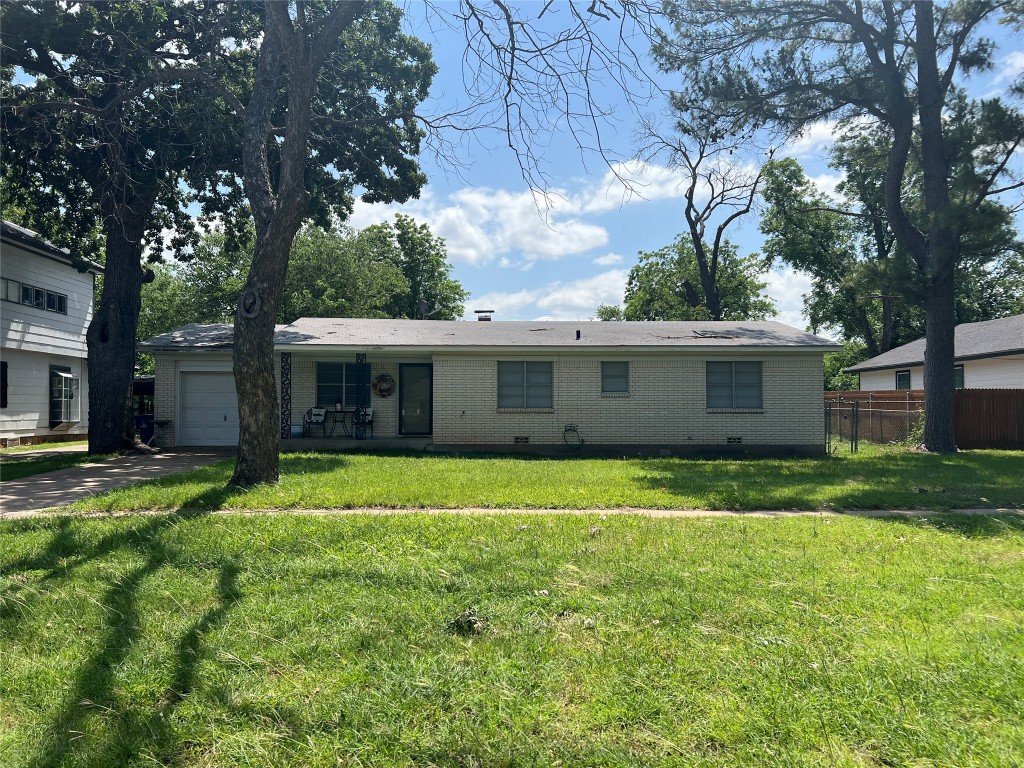 719 Plum Street Graham TX 76450