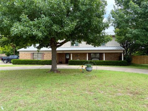 703 S Colorado Street Whitney TX 76692