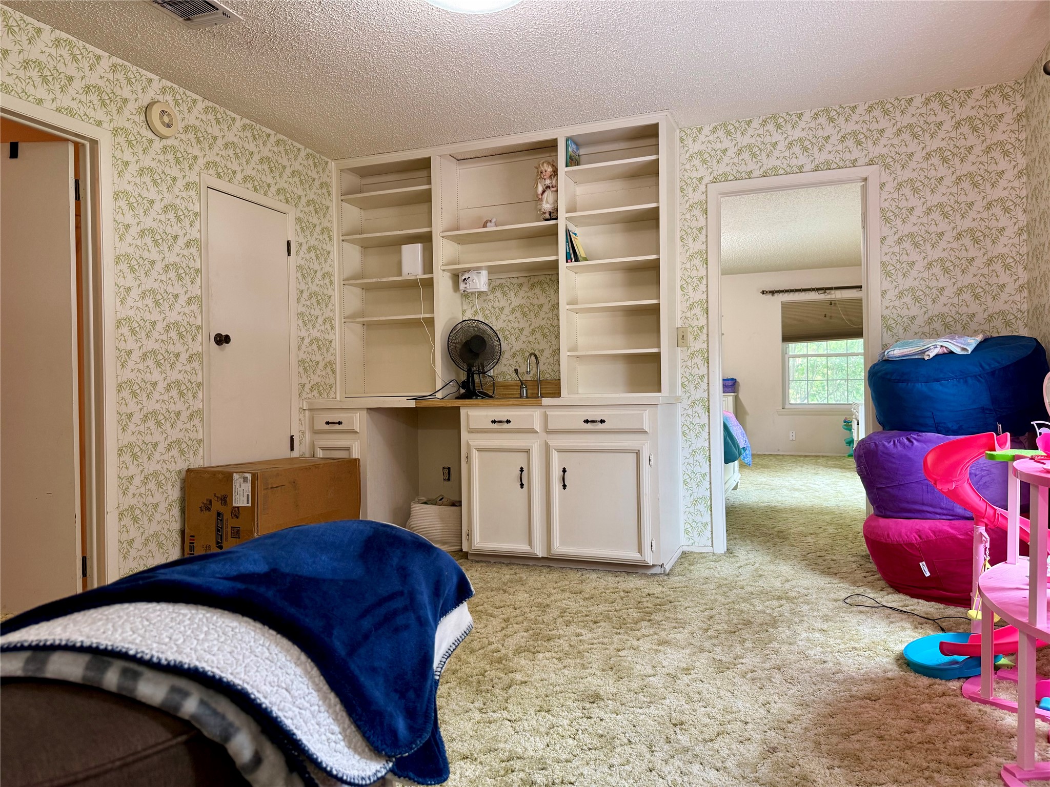 703 S Colorado Street Whitney TX 76692