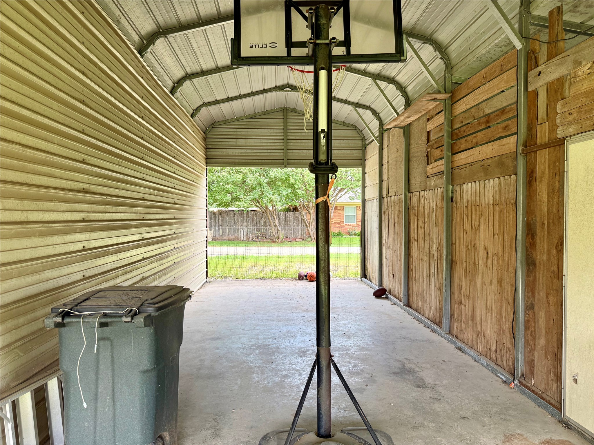 703 S Colorado Street Whitney TX 76692