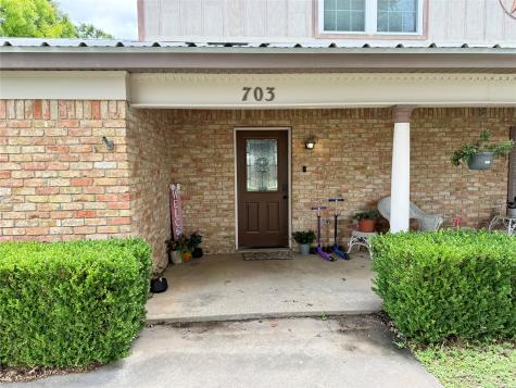703 S Colorado Street Whitney TX 76692