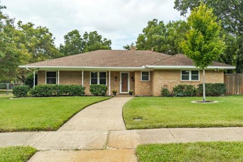 2010 Bristol Circle Grand Prairie TX 75051