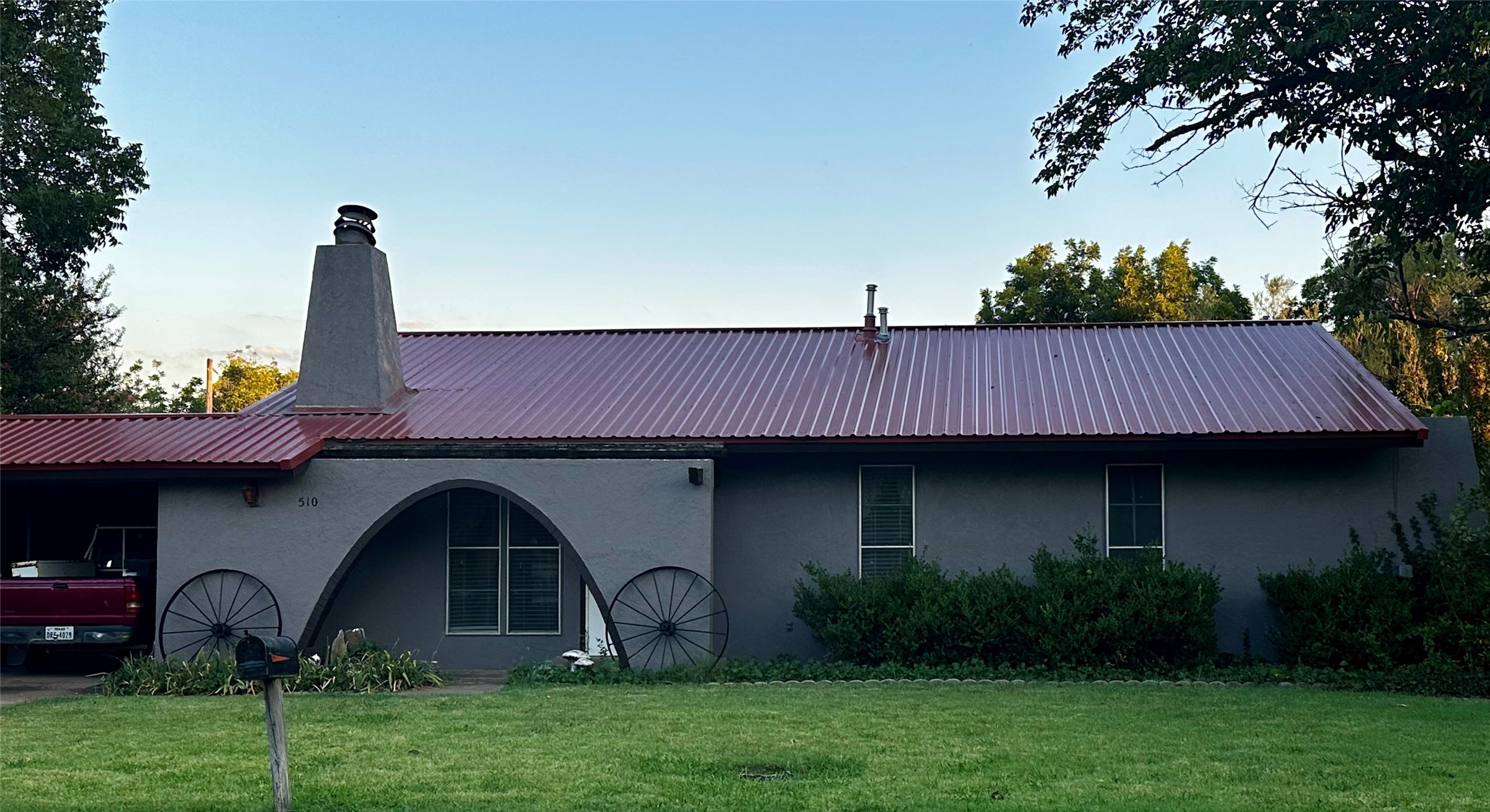 510 E Pecan Street Seymour TX 76380