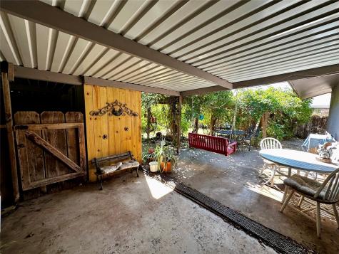 510 E Pecan Street Seymour TX 76380