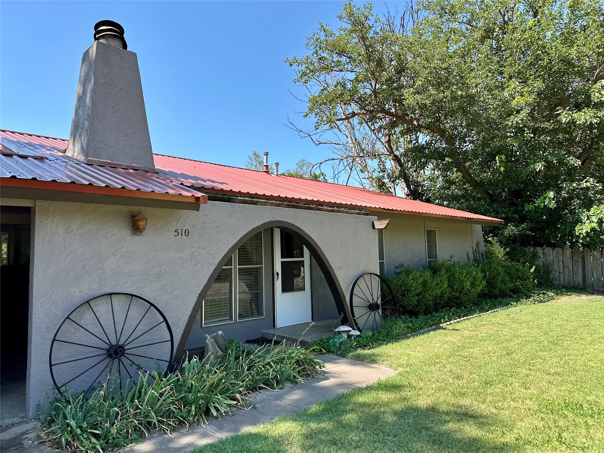 510 E Pecan Street Seymour TX 76380