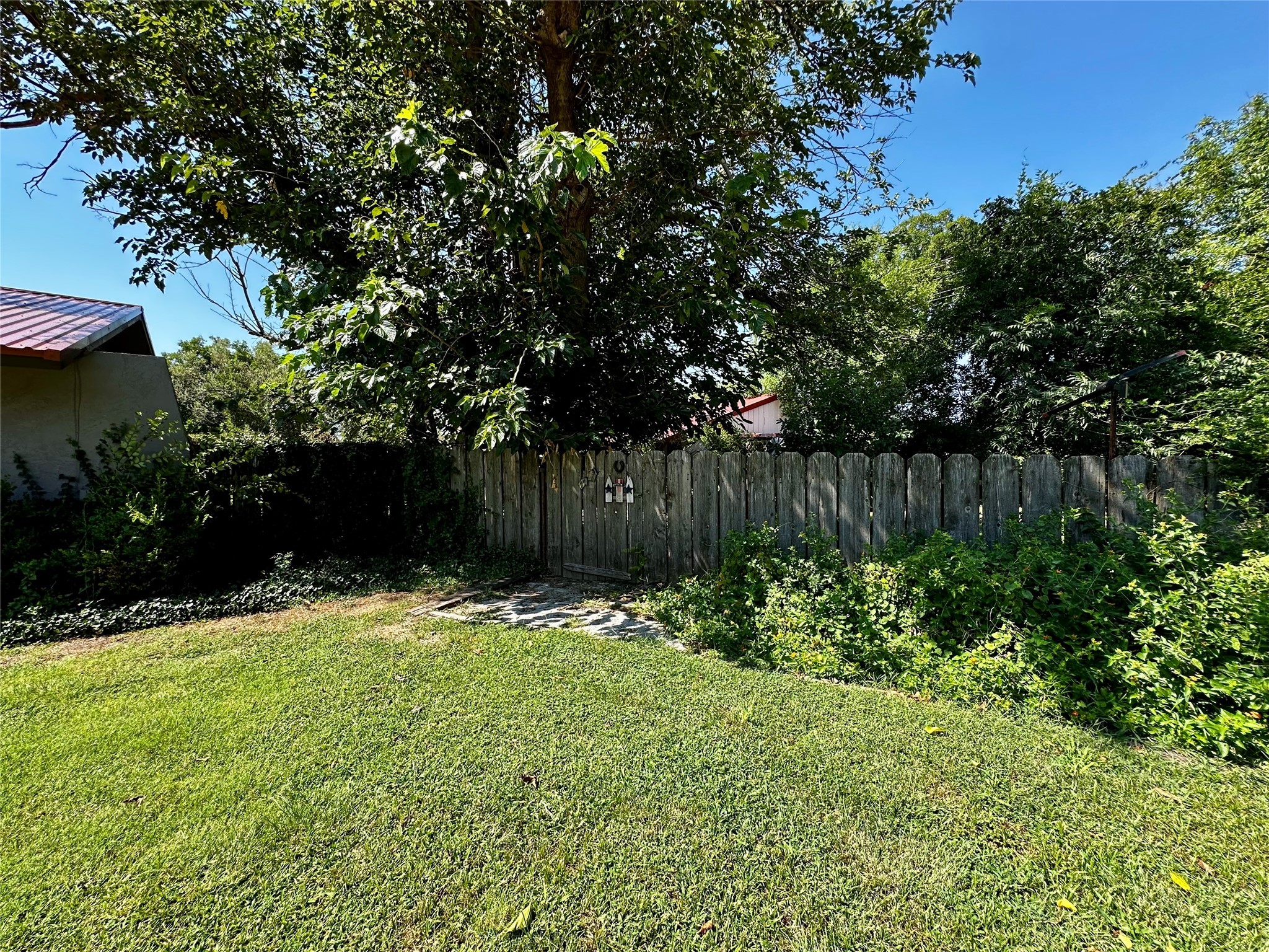 510 E Pecan Street Seymour TX 76380