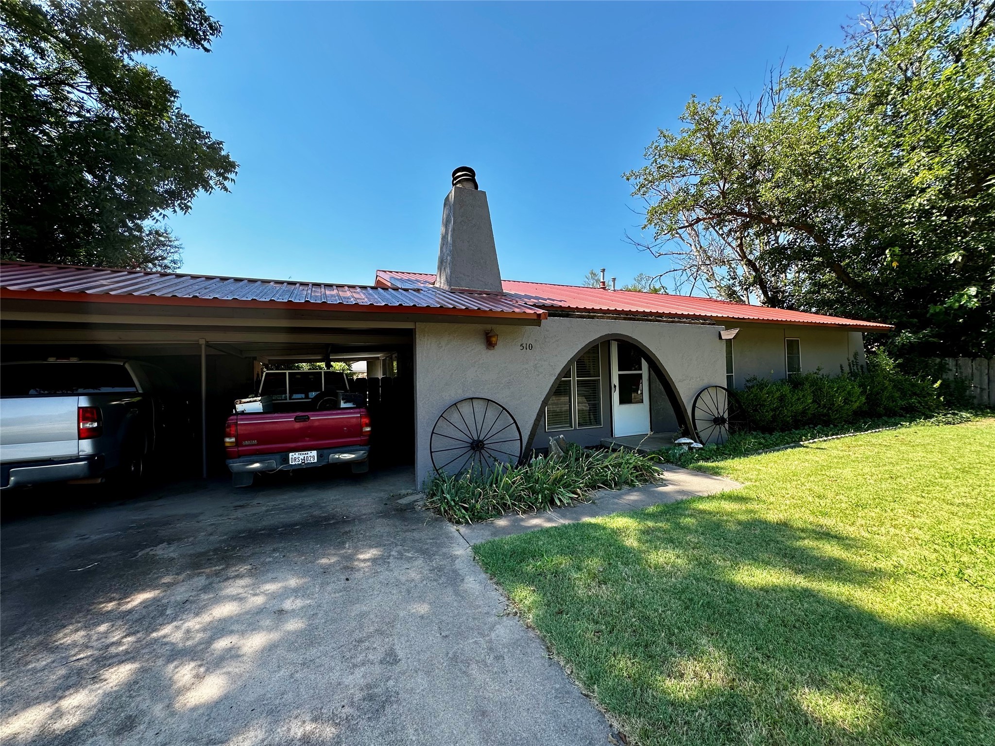 510 E Pecan Street Seymour TX 76380