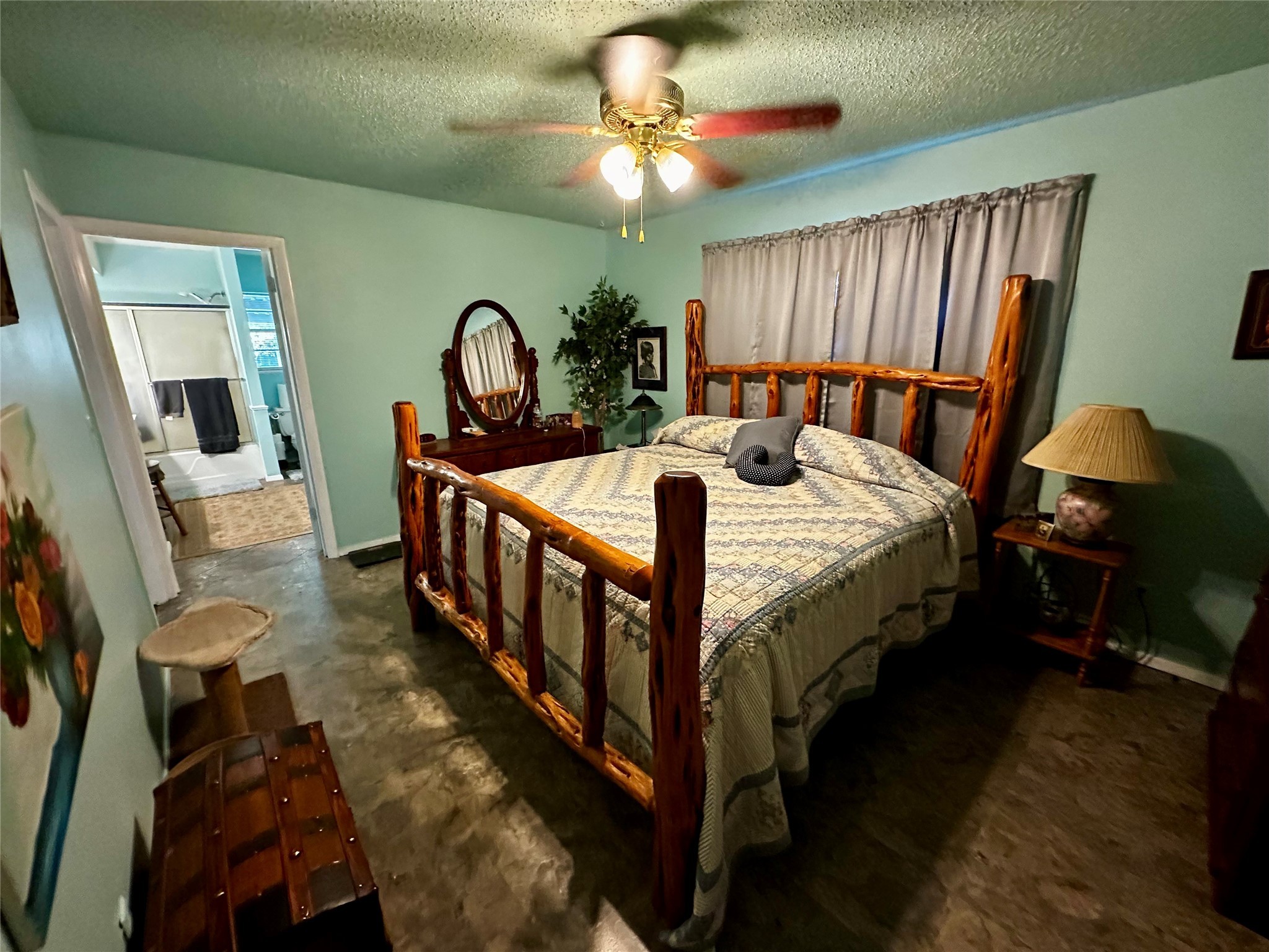 510 E Pecan Street Seymour TX 76380