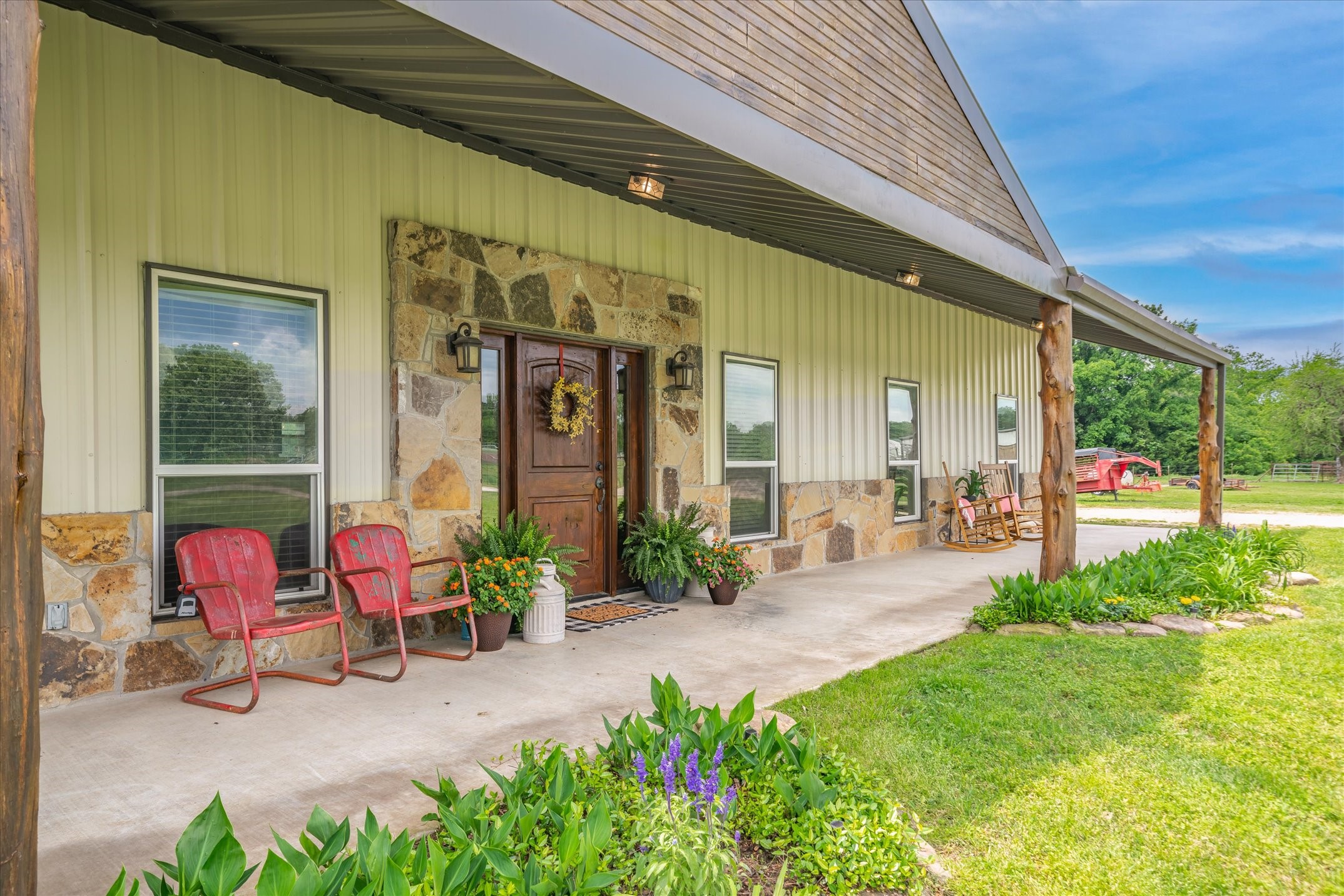 1305 Vz County Road 3821 Wills Point TX 75169