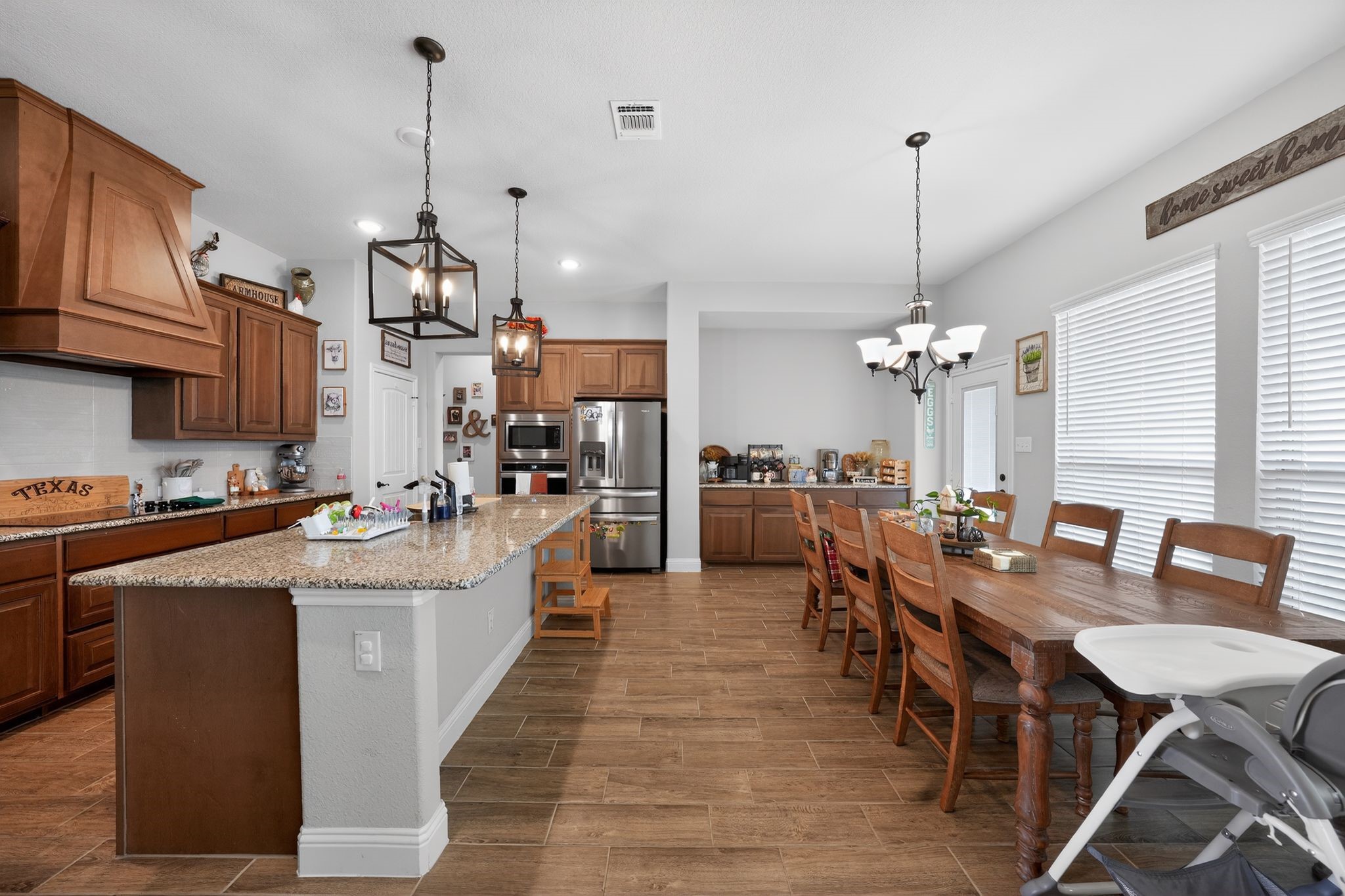 12520 Eagles Bluff Godley TX 76044