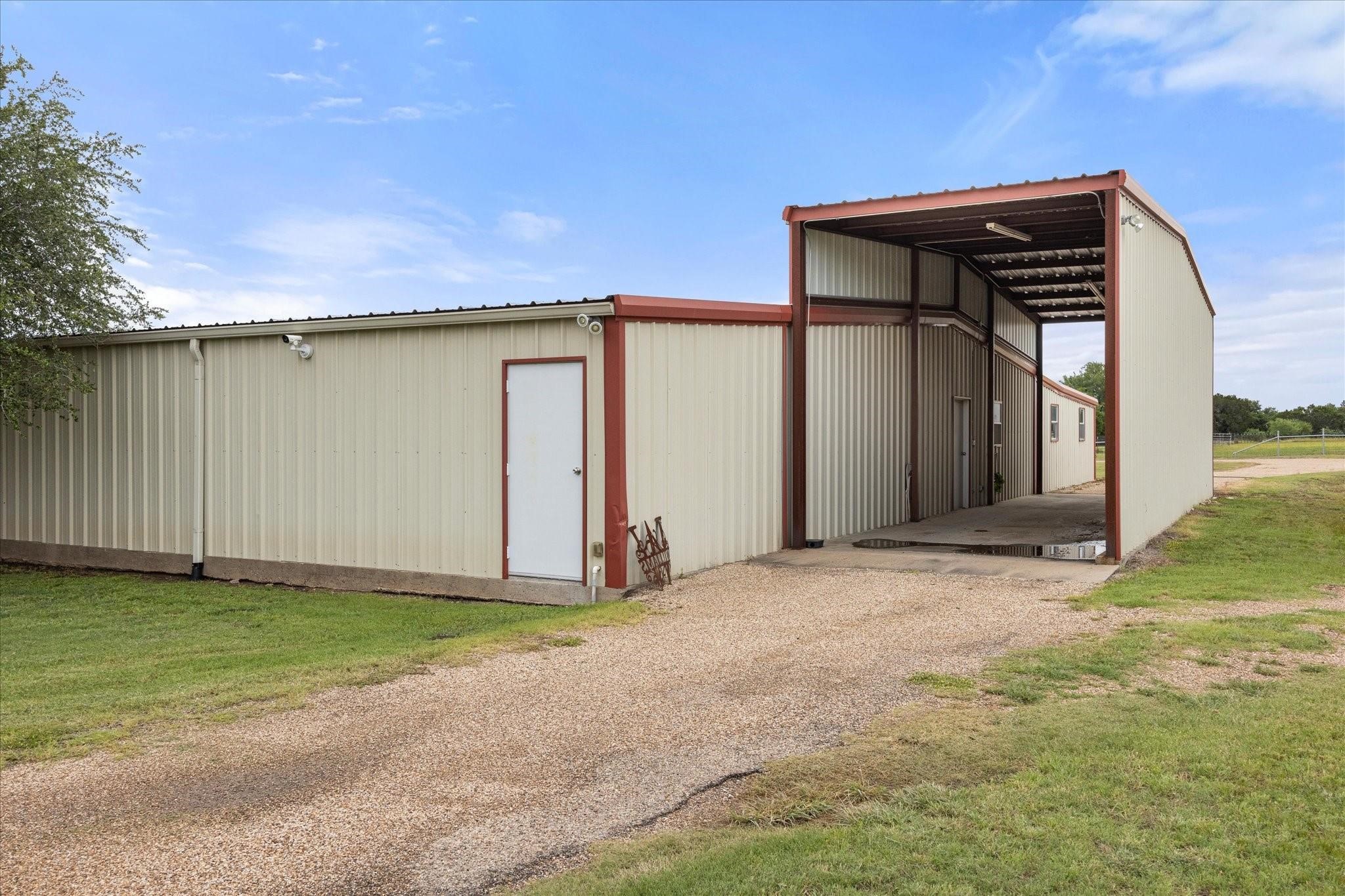 2560 Shady Oaks Circle Glen Rose TX 76043