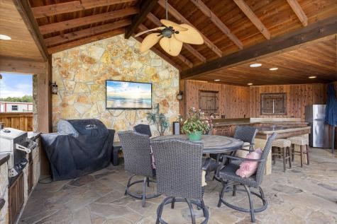 2560 Shady Oaks Circle Glen Rose TX 76043