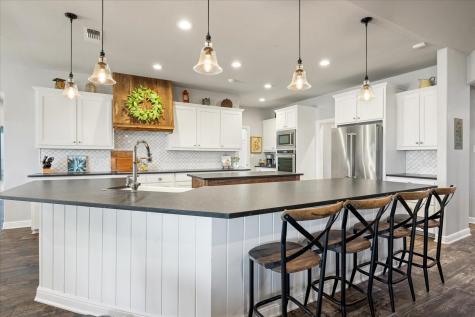 2560 Shady Oaks Circle Glen Rose TX 76043