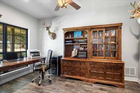 2560 Shady Oaks Circle Glen Rose TX 76043