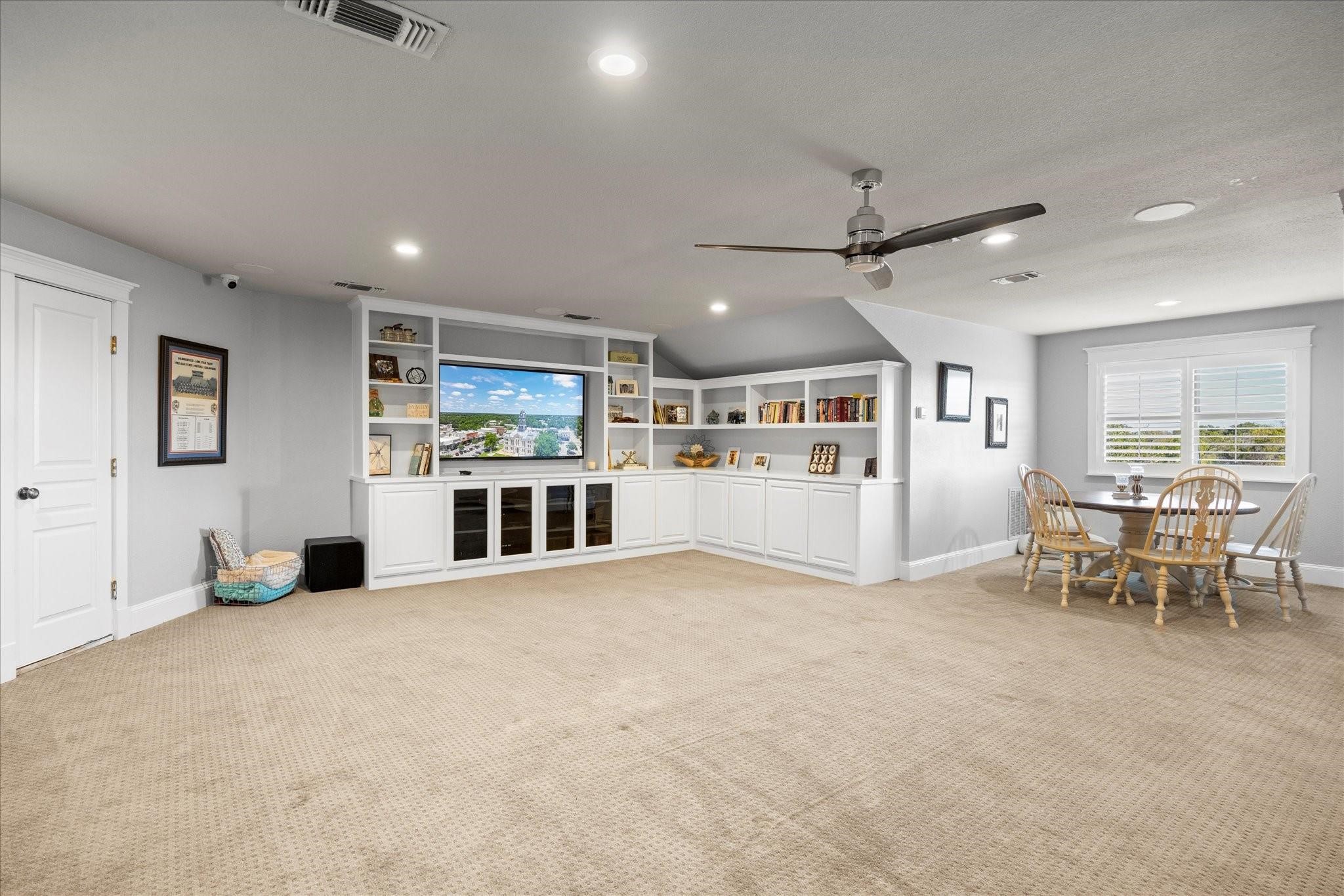 2560 Shady Oaks Circle Glen Rose TX 76043