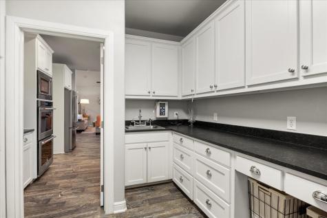 2560 Shady Oaks Circle Glen Rose TX 76043