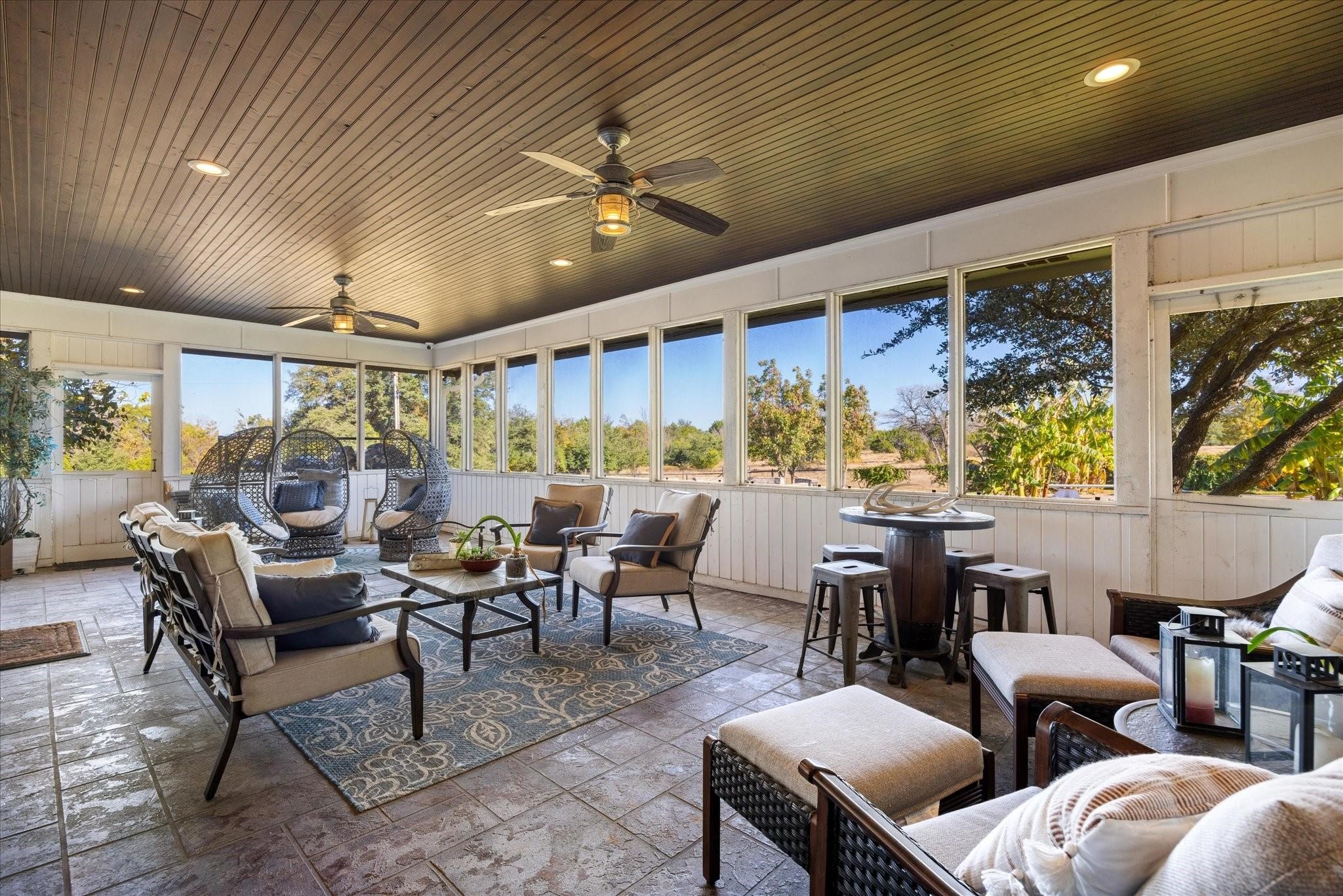 2560 Shady Oaks Circle Glen Rose TX 76043
