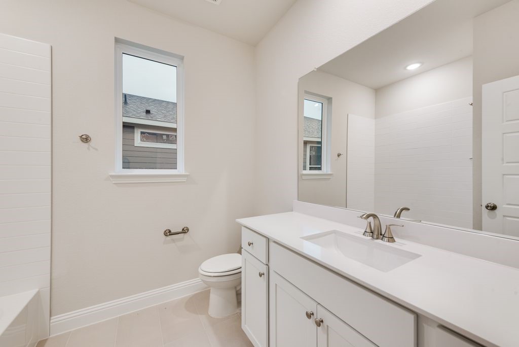 1021 Canoe Way Crowley TX 76036