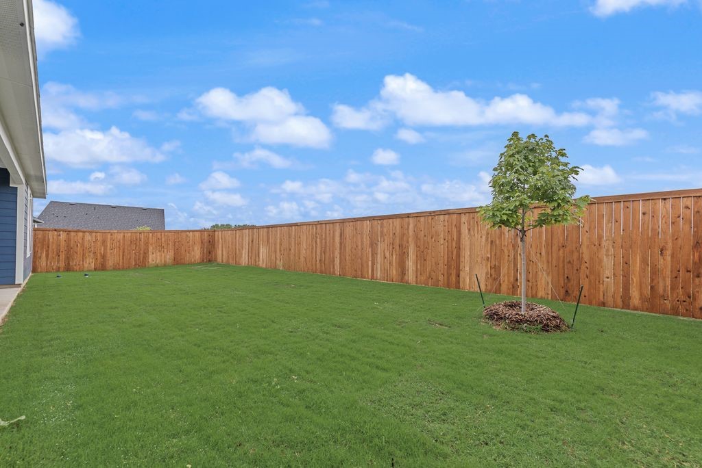 1021 Canoe Way Crowley TX 76036