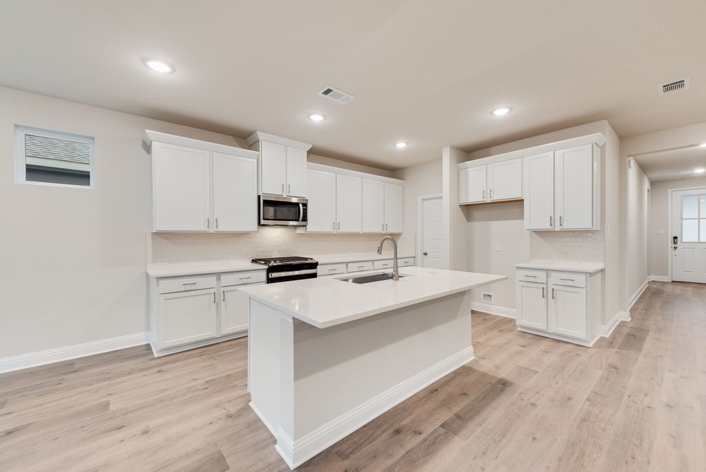 1021 Canoe Way Crowley TX 76036