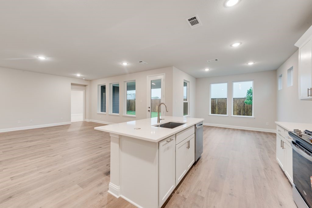 1021 Canoe Way Crowley TX 76036