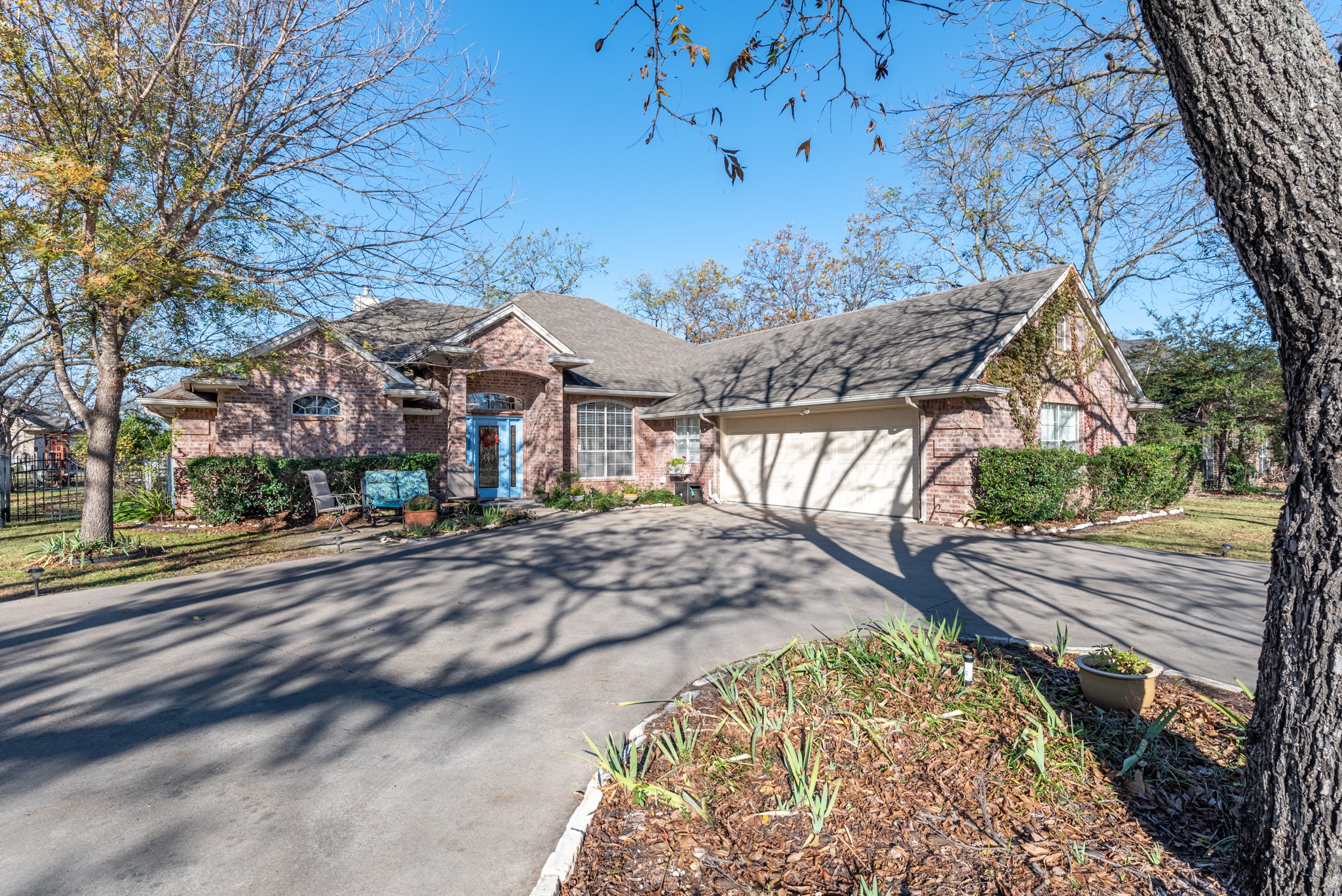 9412 Monticello Drive Granbury TX 76049