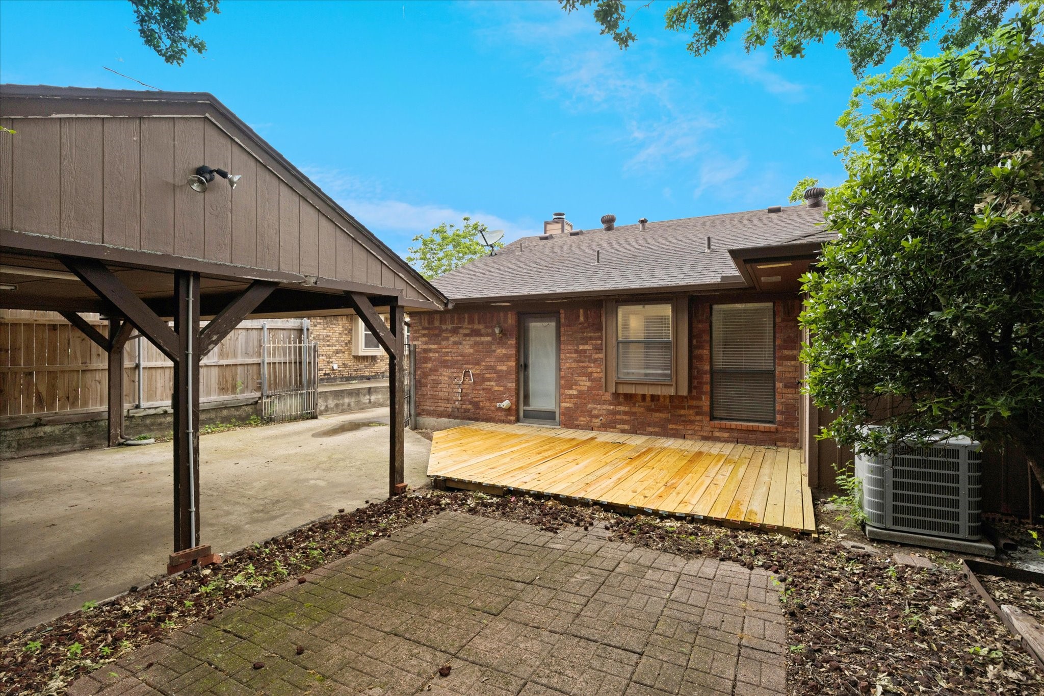 2312 Dalewood Lane Bedford TX 76022