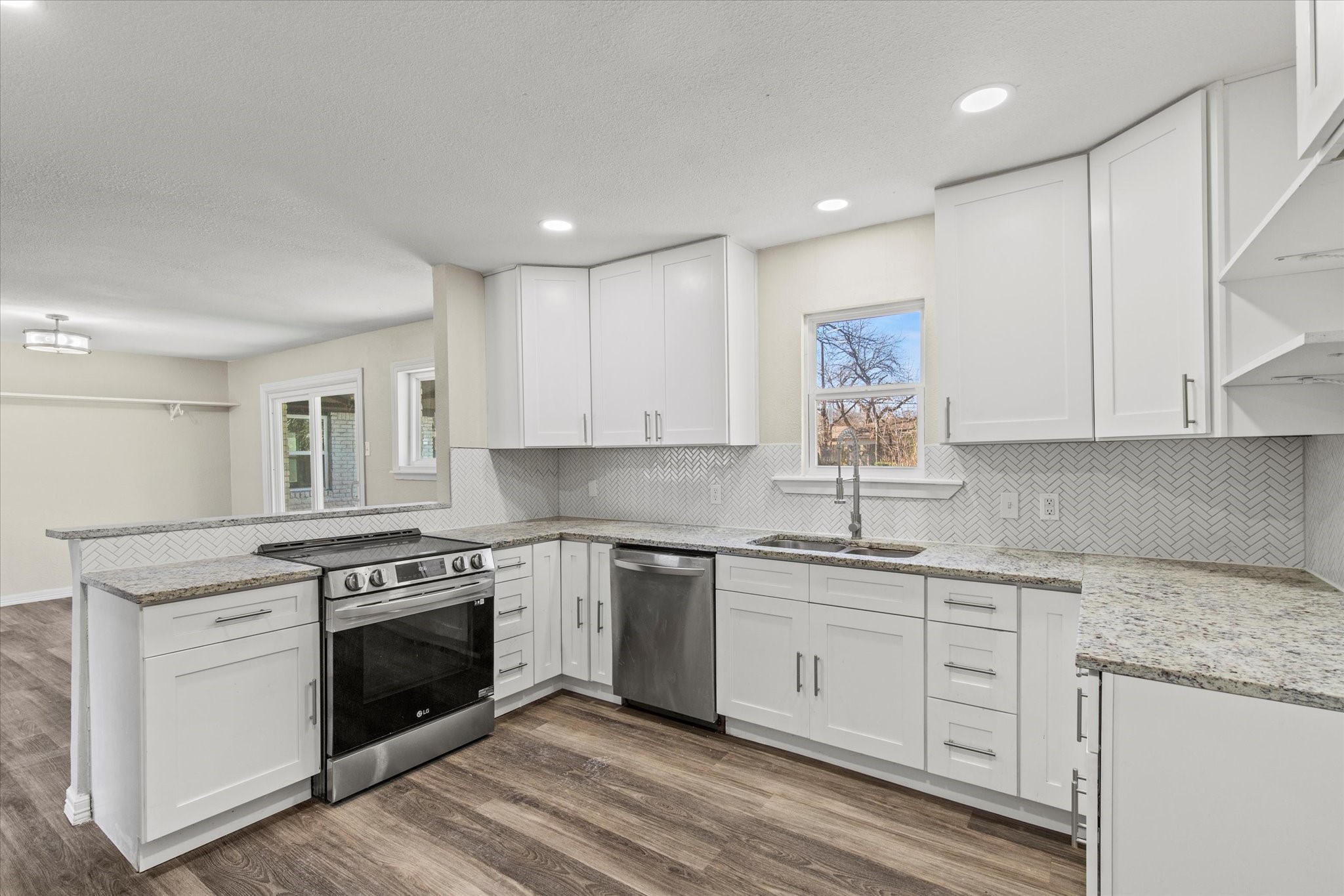 3517 Garwood Drive North Richland Hills TX 76117