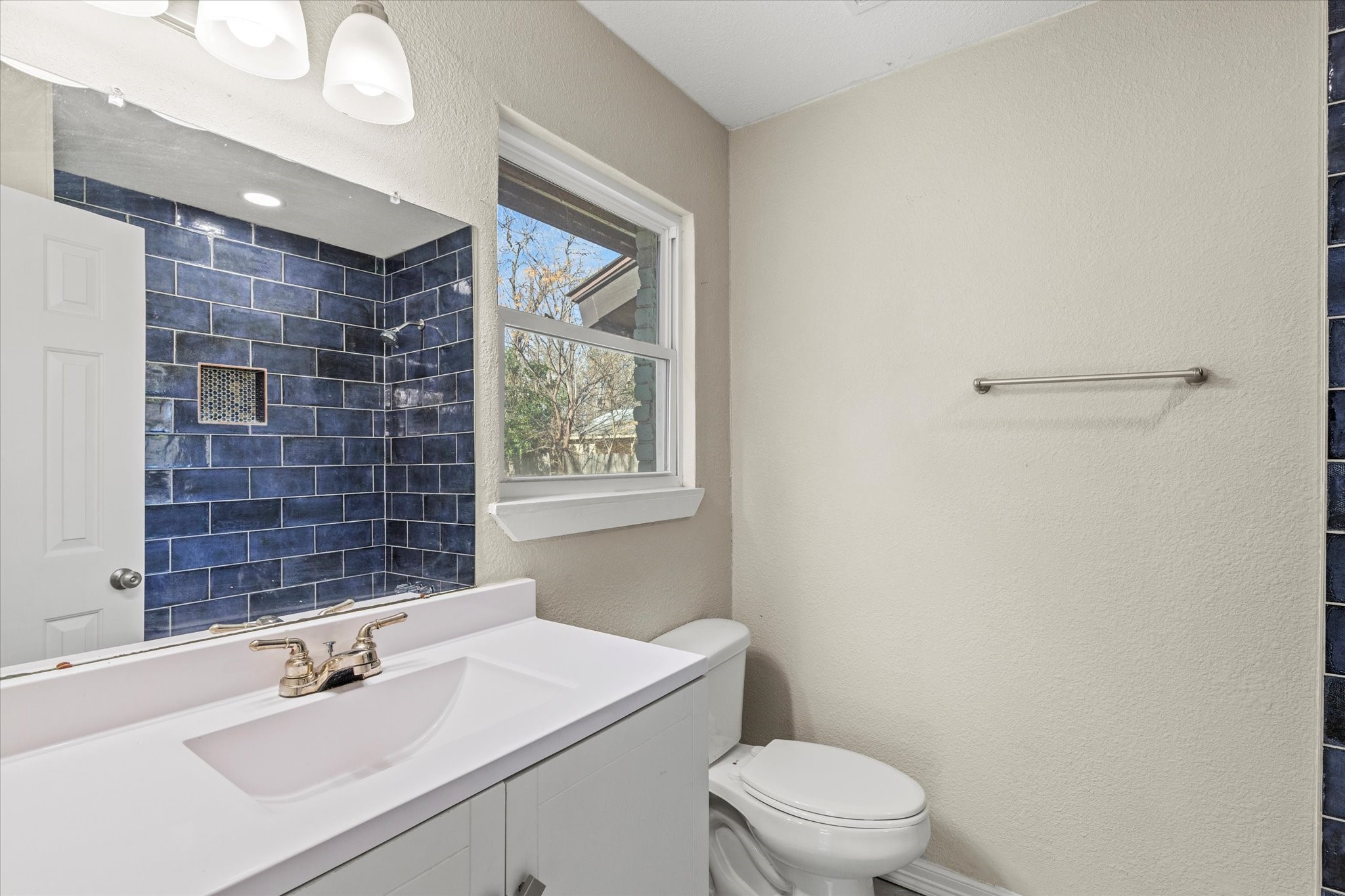 3517 Garwood Drive North Richland Hills TX 76117