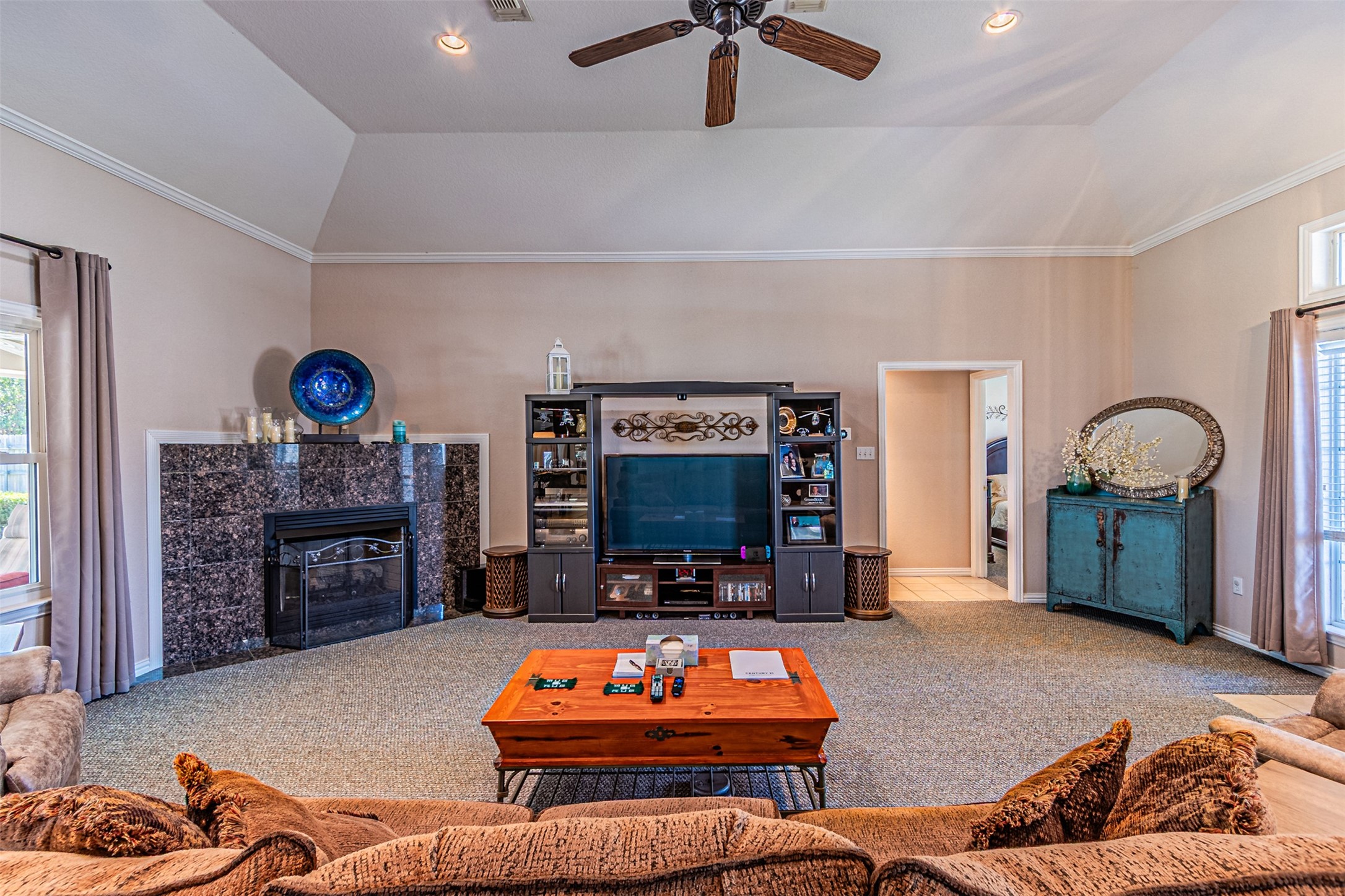 617 Parker Lane Granbury TX 76048