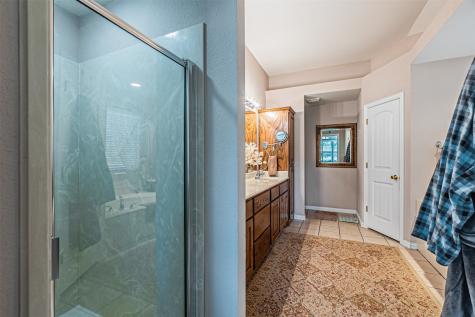 617 Parker Lane Granbury TX 76048