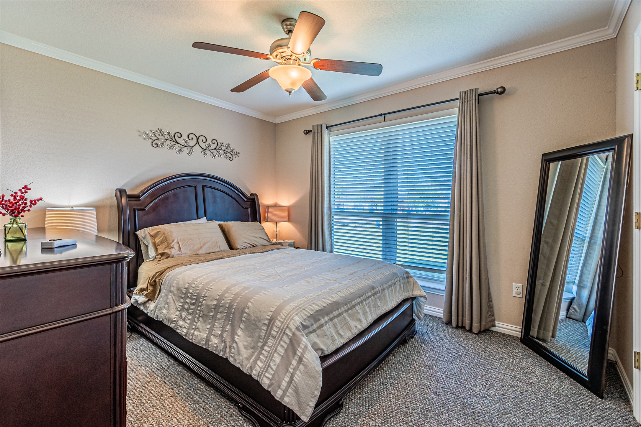 617 Parker Lane Granbury TX 76048