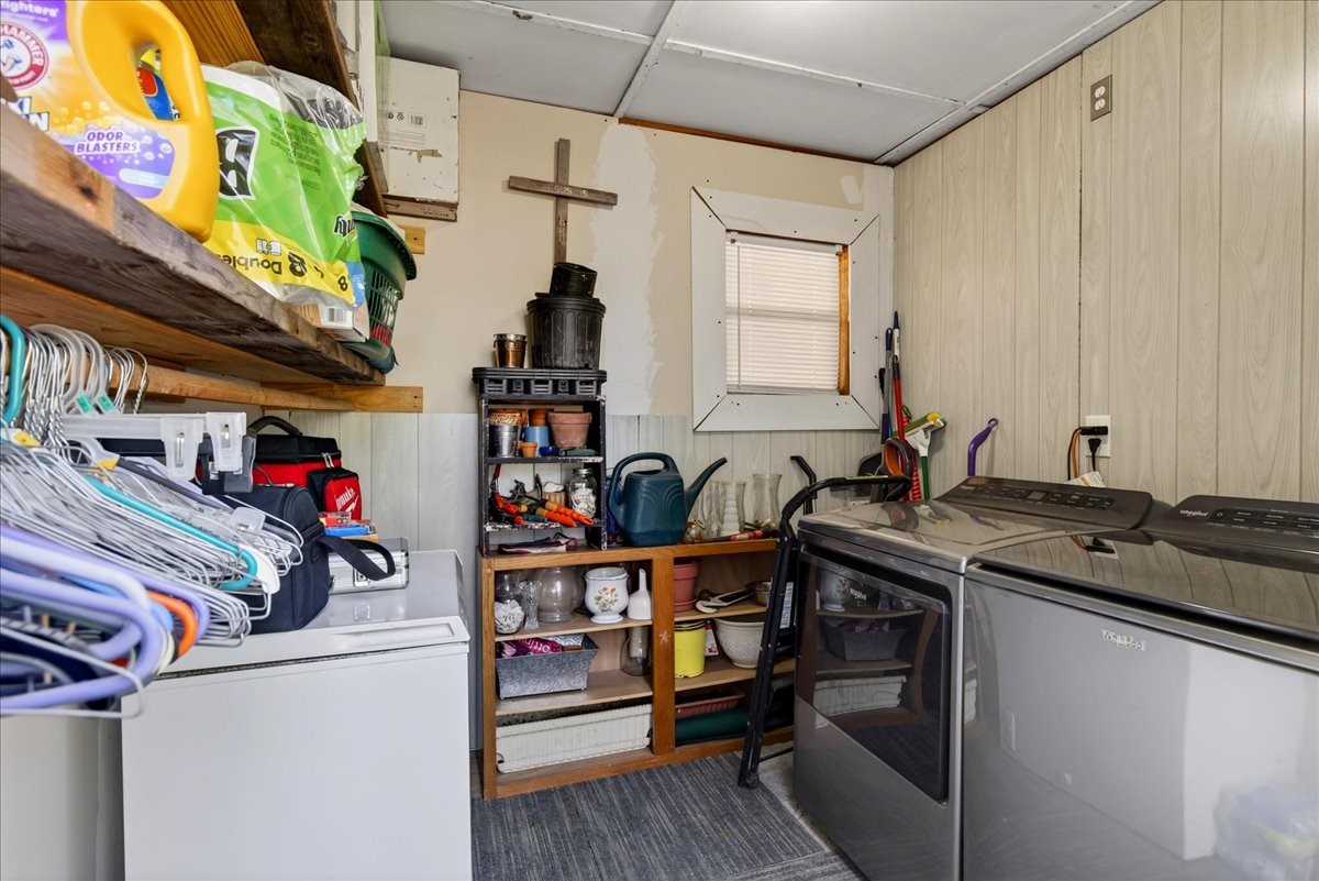1529 Oak Shore Drive Tool TX 75143